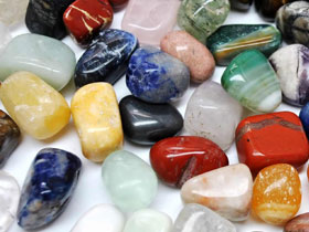 中國(guó)證券業(yè)協(xié)會(huì)、中國(guó)期貨業(yè)協(xié)會(huì)、中國(guó)證券投資基金業(yè)協(xié)會(huì)發(fā)布《證券期貨業(yè)移動(dòng)應(yīng)用軟件備案工作指引（試行）》